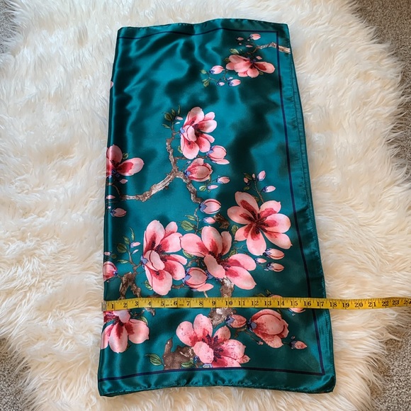 Elegant Floral Scarf Square Floral Scarf - Picture 8 of 16